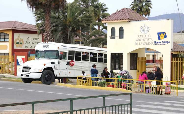 Pasarela en sector de Colegio Adventista de La Serena estará instalada en noviembre