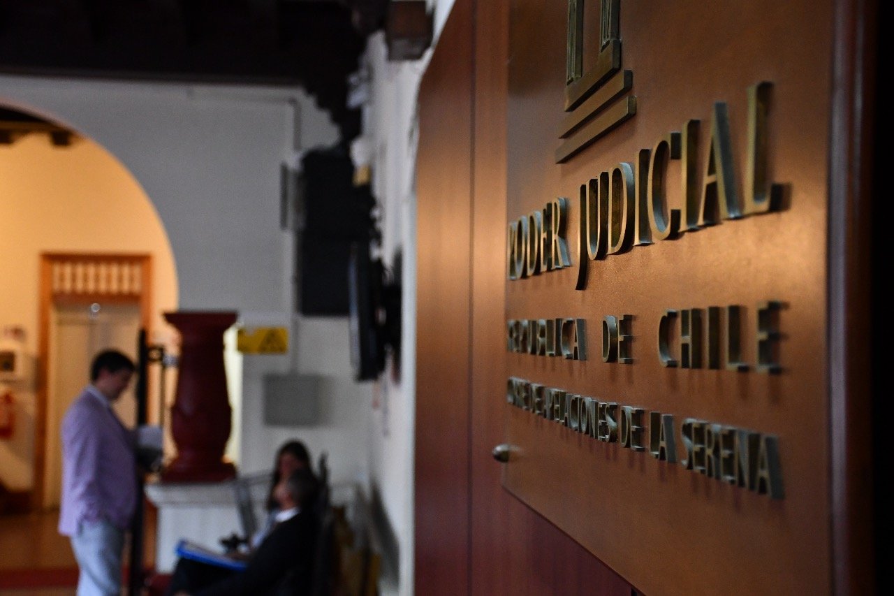 Ordenan al Servicio de Salud indemnizar a familia de paciente fallecida por atención tardía