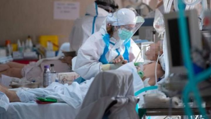 215 personas hospitalizadas por Covid-19 en la región de Coquimbo, 103 de ellas en UCI