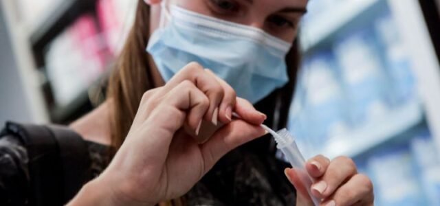 Comienza la implementación de nueva estrategia de test antígeno nasal en colegios de la región