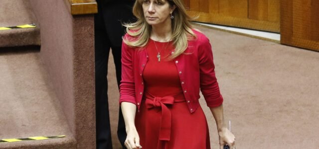 Ximena Rincón es electa como nueva presidenta del Senado