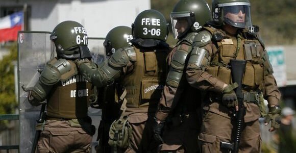 Gobierno busca eximir a policías de responsabilidad penal cuando exista “uso racional de la fuerza”