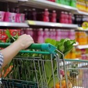 Fiestas Patrias: Revisa los horarios que tendrán los supermercados esta semana