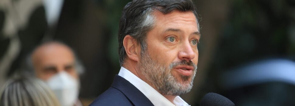 Sichel ha recibido $16,5 millones de ejecutivos de Abastible, Gasco y Lipigas