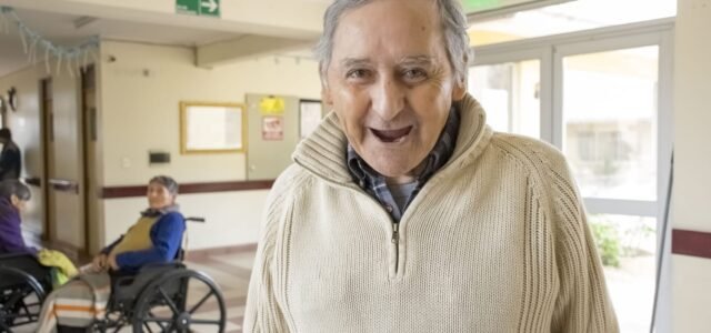 Invitan a exposición fotográfica virtual “Sonrisas con alma” de Fundación Las Rosas y COFEL