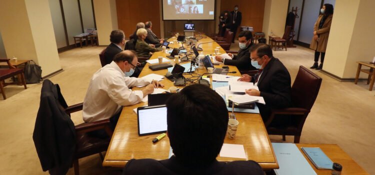 Suspenden comisión mixta por el cuarto retiro: No hubo acuerdo para mover la sesión