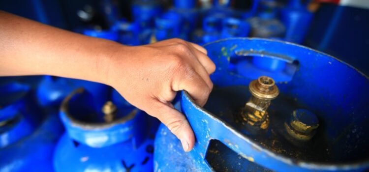 Municipalidad de Chiguayante podrá vender gas licuado a sus vecinos: Cilindro costará la mitad del precio en el que se comercializa en distribuidoras habituales