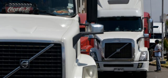 Dueños de camiones y transportistas de carga apuestan al diálogo con el Gobierno y descartan sumarse a paro convocado para este lunes