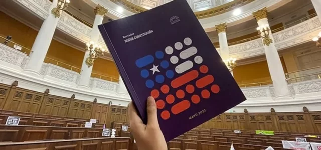 Conoce el borrador de la nueva Constitución para Chile