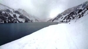 nieve-cordillera-nevada-embalse-la-laguna