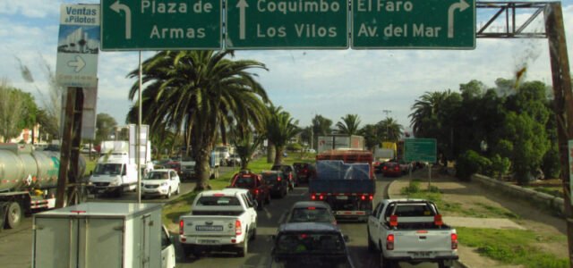 Tránsito vehicular aumentó en un 31% para la conurbación La Serena Coquimbo y un 28% en Ovalle tras la vuelta a clases de este lunes