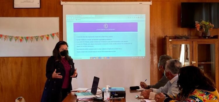 Plataforma para registro de docentes traspasados a educación municipal cerrará el 30 de septiembre