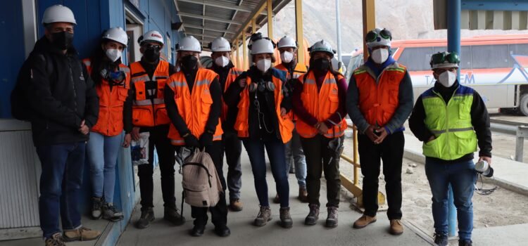 Participantes del programa “Proveedores de Futuro” visitan Minera Los Pelambres para conocer los principales desafíos de la compañía