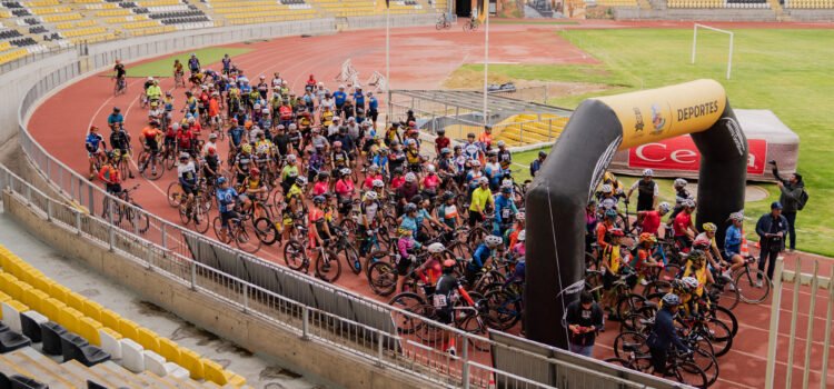 Más de 180 competidores recorrieron 82 kilómetros sobre sus bicicletas en el Desafío Ascensión Coquimbo Andacollo 2022