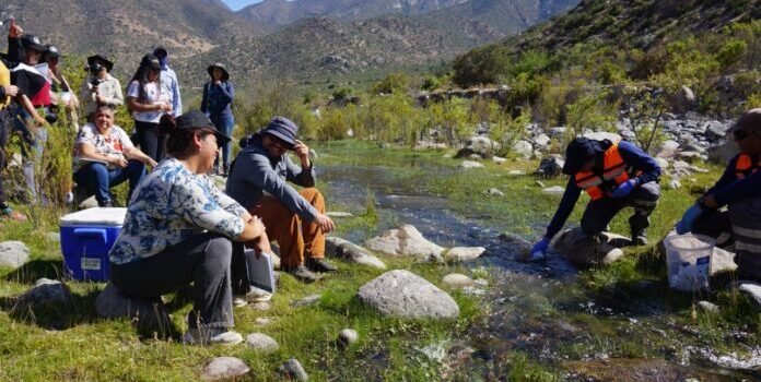 Minera Los Pelambres, Comunidad de Camisas y El Arrayán inician segunda etapa de monitoreo participativo de calidad del agua