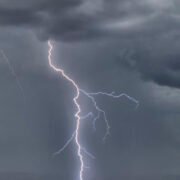 Se mantiene Alerta Temprana preventiva para este lunes y martes por tormentas eléctricas en cordillera de la región