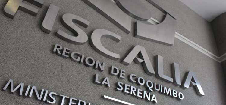 La Serena: Fiscalía formaliza venta de cocaína base y marihuana, receptación de vehículo y tenencia ilegal de municiones en pasaje cercano a estadio
