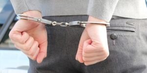 detenido (1)