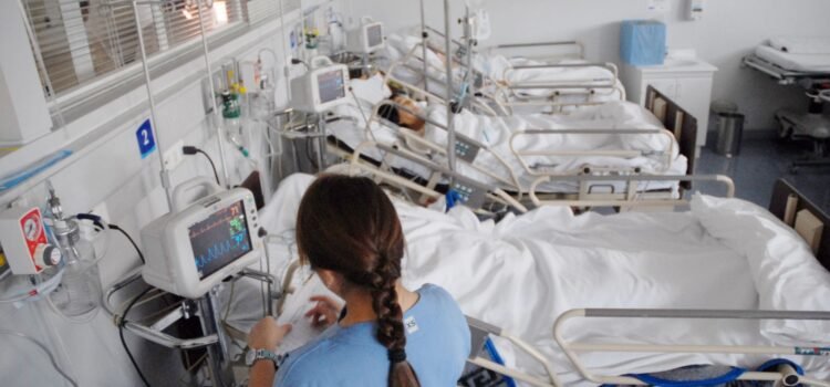 Atenciones por virus respiratorios se han triplicado en hospitales de la región