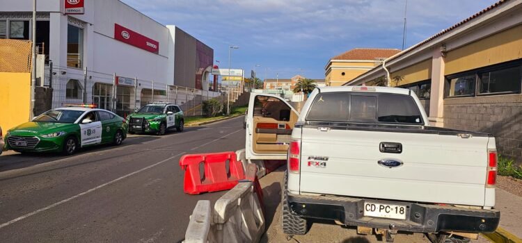 Con un detenido y una camioneta robada recuperada termina operativo de Carabineros que inició en Coquimbo y terminó en La Serena