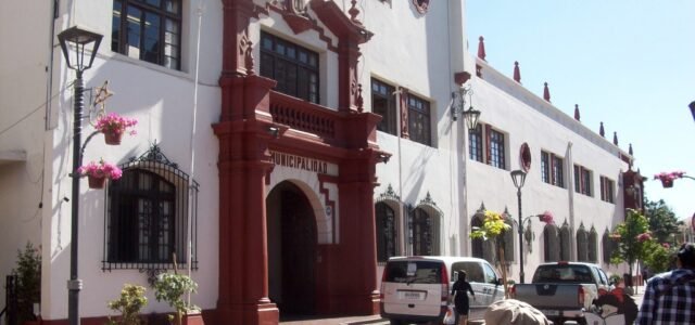 Concejal Félix Velasco: “Hay una investigación por acoso a 8 funcionarios y una denuncia en la mutual”