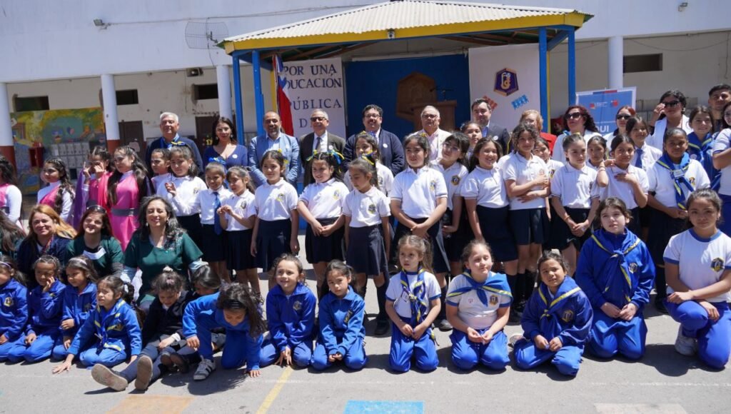 1. Acto colegio Javiera Carrera