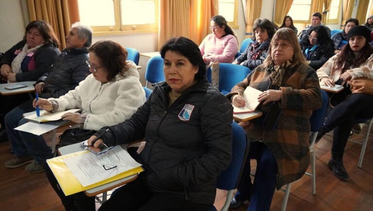 Cerca de 70 asistentes de la educación dialogaron con SLEP Elqui:  Asistentes de la Educación de la Corporación Municipal valoraron comunicación directa y fluida con SLEP Elqui