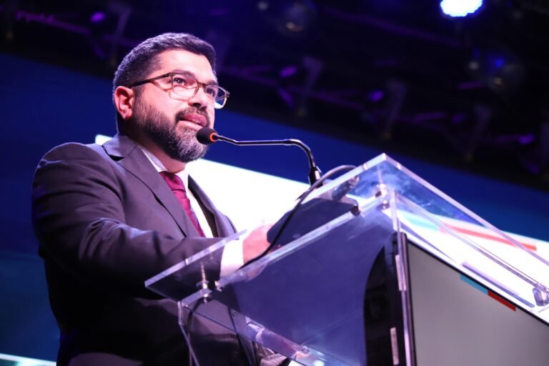 Delegado Presidencial realiza su última cuenta pública: Destaca transporte público regulado y nuevos hospitales para la región