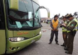 Dirección del Trabajo fiscalizará más de 200 buses interurbanos por fin de semana largo   