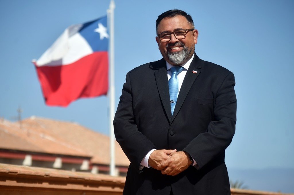 Sin delegados ni gabinete, asume Víctor Pino como Delegado Presidencial en Coquimbo
