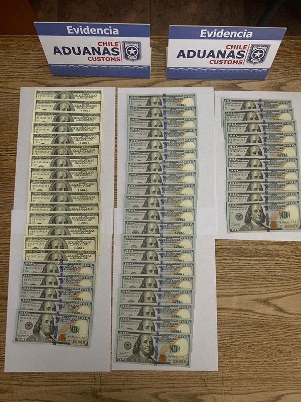 Aduanas detecta más de US$14 mil ocultos en vehículo que ingresaba por el paso Agua Negra