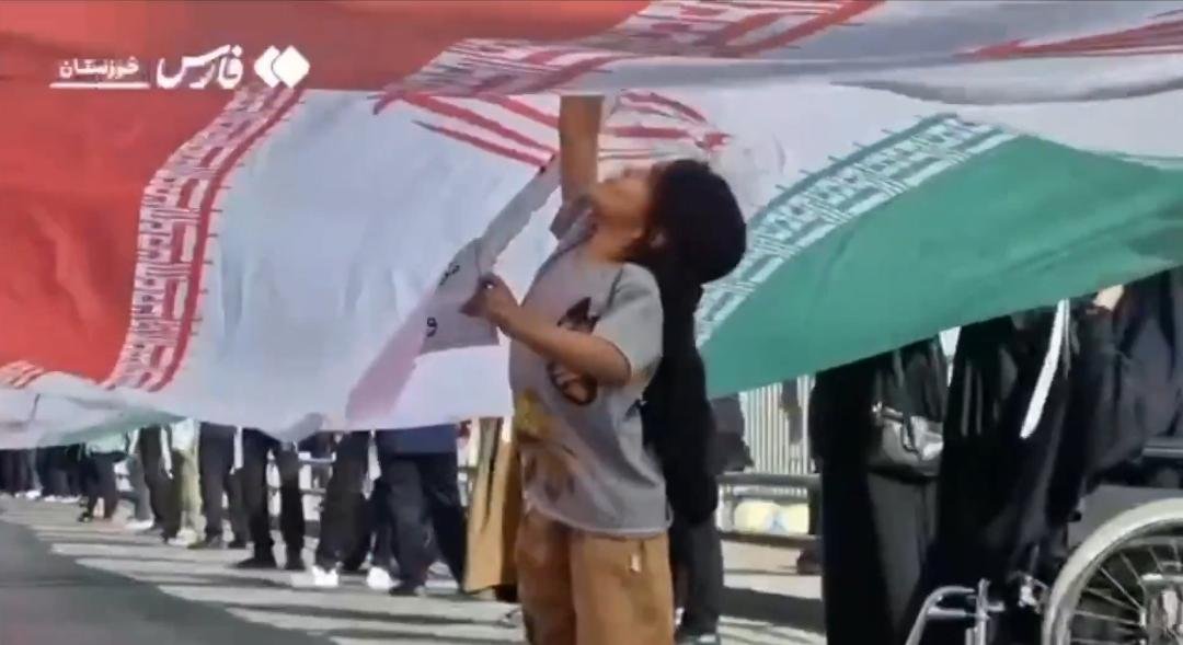 Cadenas humanas formadas en plantas eléctricas por ultimátum de Trump a los iraníes