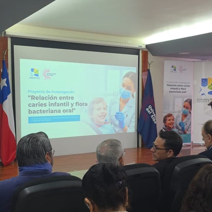 Salud bucal para primera infancia: Universidad del Alba anuncia importante estudio con financiamiento del GORE y alianza con Integra