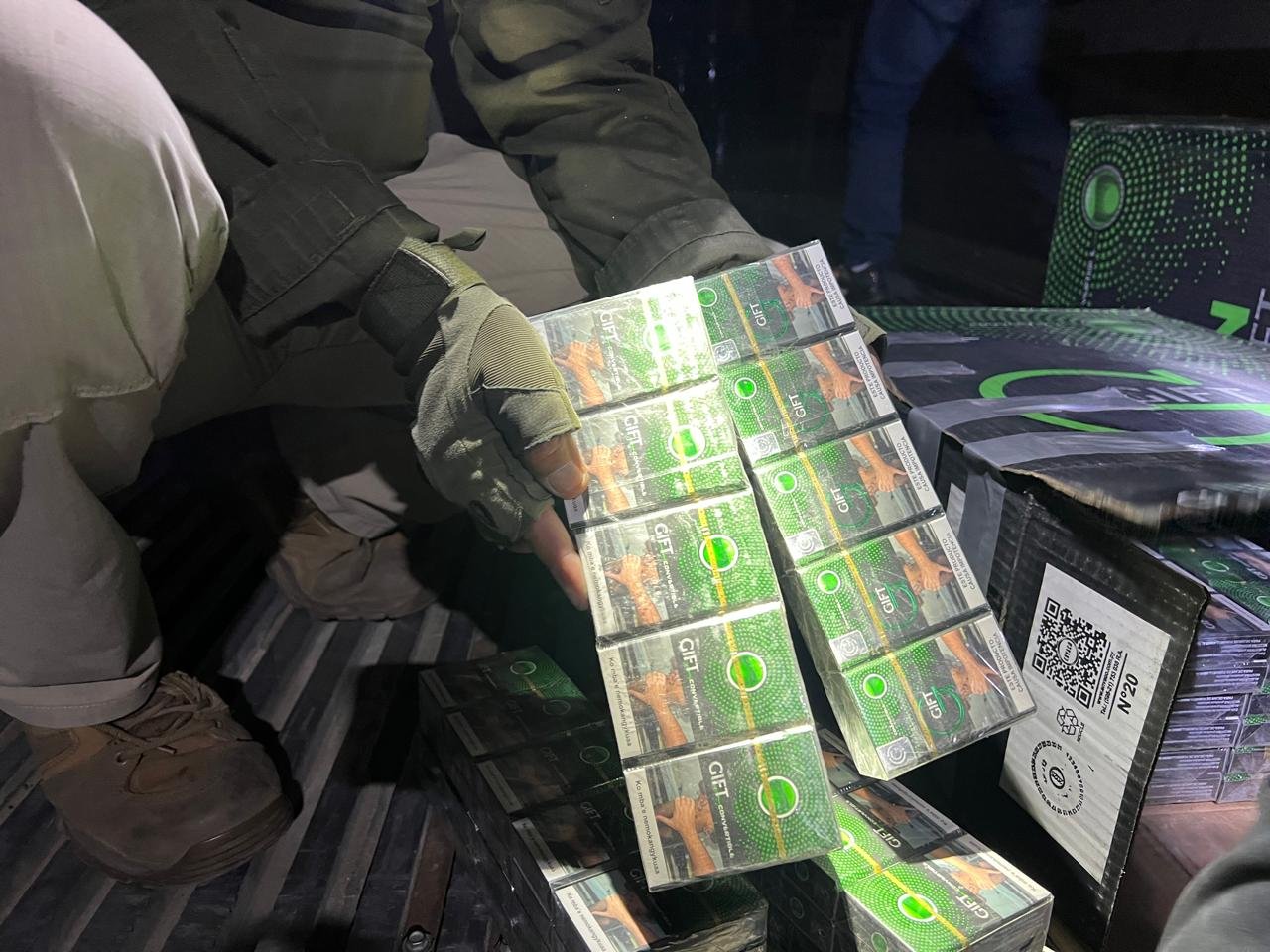 Golpe al contrabando: Intervención permite decomisar casi mil millones de pesos en cigarros