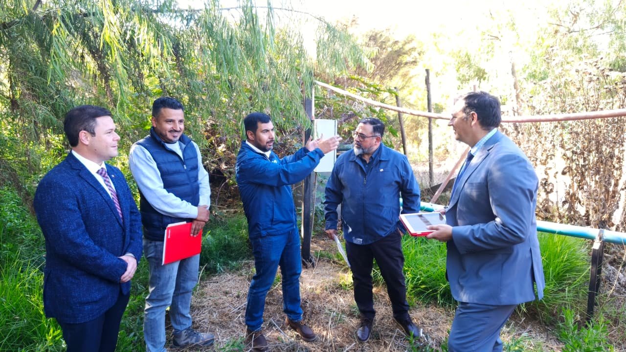 Illapel recibe apoyo de las autoridades regionales para desarrollar el proyecto “Construcción Estación de Carguío de Agua Potable para Camiones Aljibe, Camping Municipal, Comuna de Illapel”