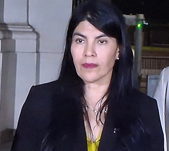Ximena Lincolao: Cuestionamientos a su vida laboral en EE.UU