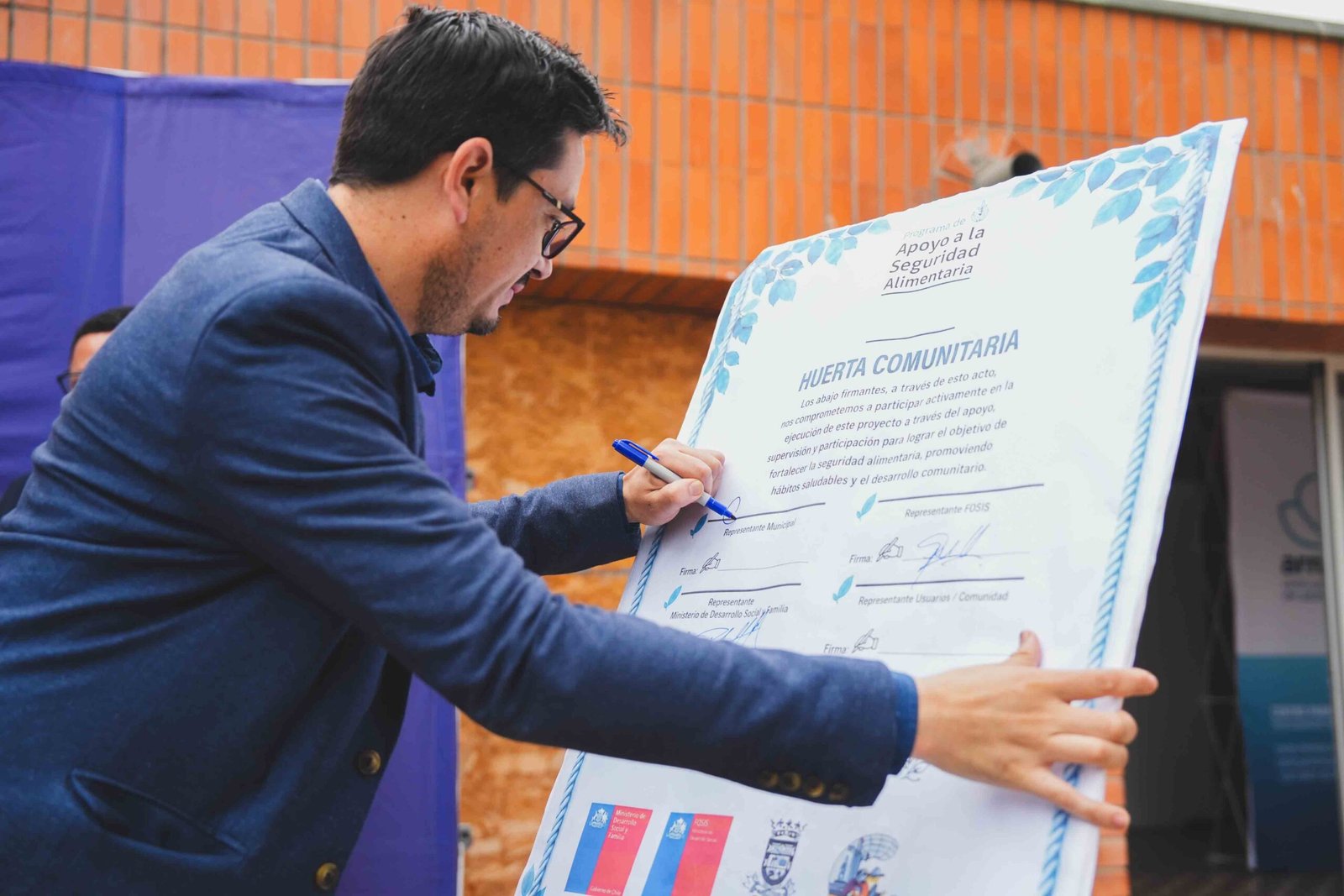 Centro Armonía florece con nuevo huerto comunitario para fomentar autoconsumo para los adultos mayores