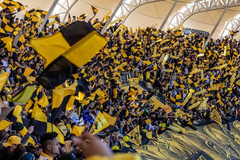 Hinchas de Coquimbo Unido ya pueden encontrar las galerías fotográficas de los partidos del 10 y 15 de mayo en Radio Guayacán