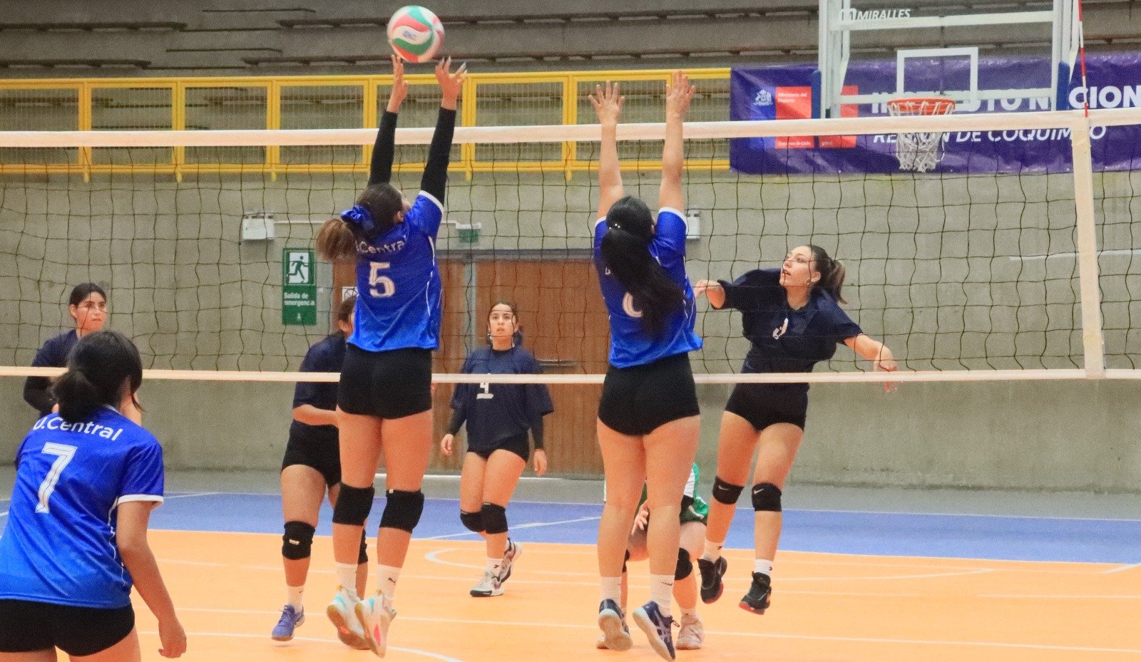 Arranca la competencia universitaria: LDES 2026 en el voleibol se jugó la primera fecha