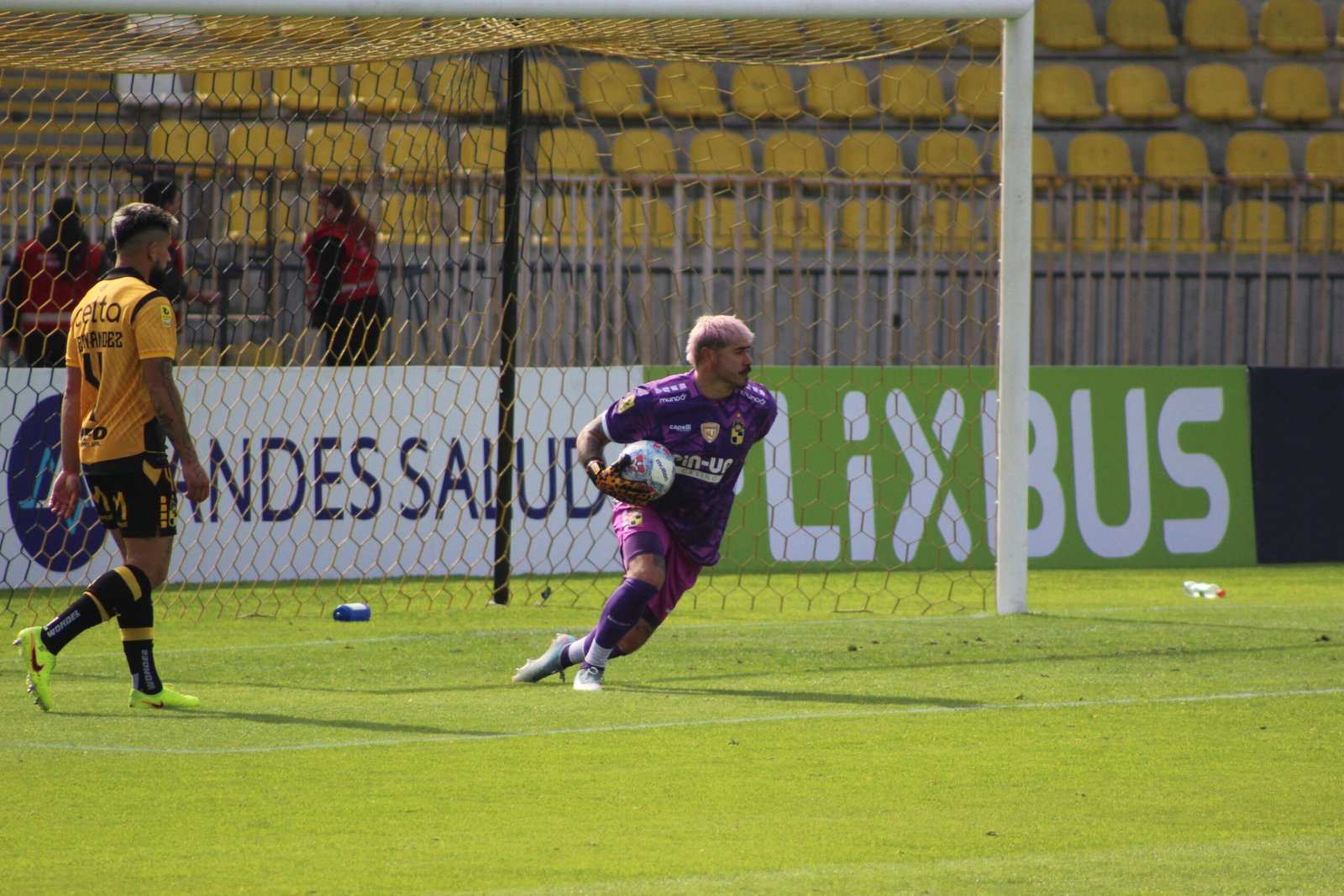 ¿Fuiste al Sánchez Rumoroso? Ya están disponibles las fotos de los hinchas tras el duelo entre Coquimbo Unido y Deportes Iquique