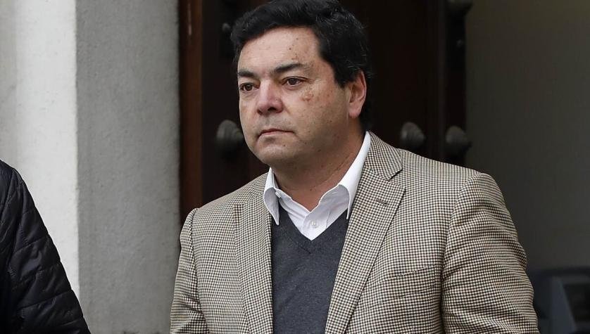 Allanan domicilio y antigua oficina del ex diputado Juan Manuel Funezalida