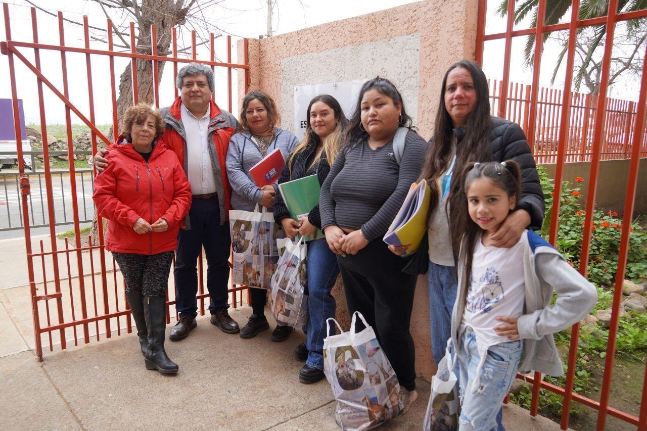 SLEP Elqui trabaja en dispositivo de agua potable para Escuela de Romero en La Serena que continúa sin clases por daño en APR