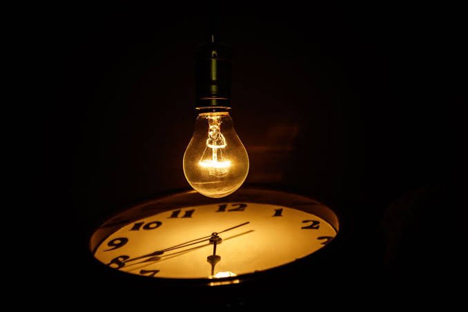 MINISTERIO DE ENERGÍA ANUNCIA QUE ELIMINARÁ EL COBRO DEL HORARIO DE PUNTA EN SEPTIEMBRE