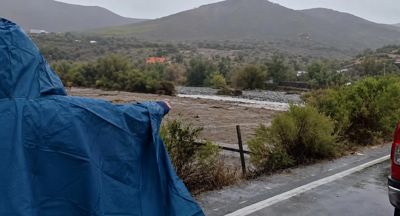 RÍO HURTADO MANTIENE PROBLEMAS DE CONECTIVIDAD Y ESPERA RECURSOS PARA RECUPERACIÓN TRAS LOS TEMPORALES
