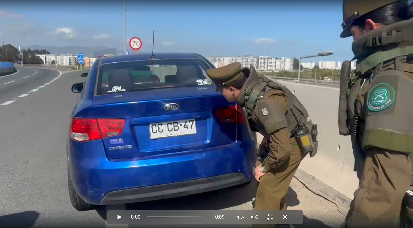 CARABINEROS REALIZA PERITAJES A VEHÍCULO VINCULADO A ROBO EN CARNICERÍA DE LA SERENA