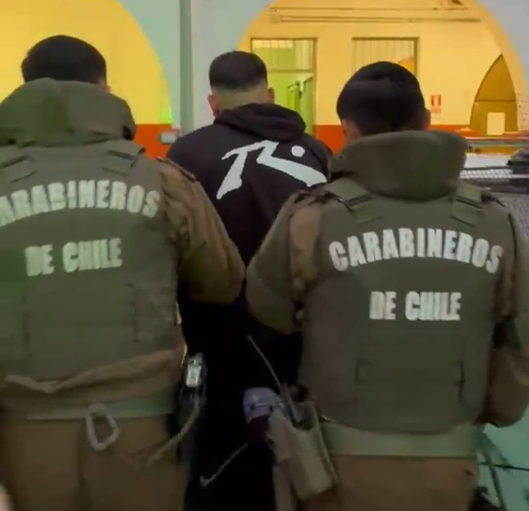 PUERTAS DEL MAR: CARABINEROS FRUSTA ROBO A VIVIENDA