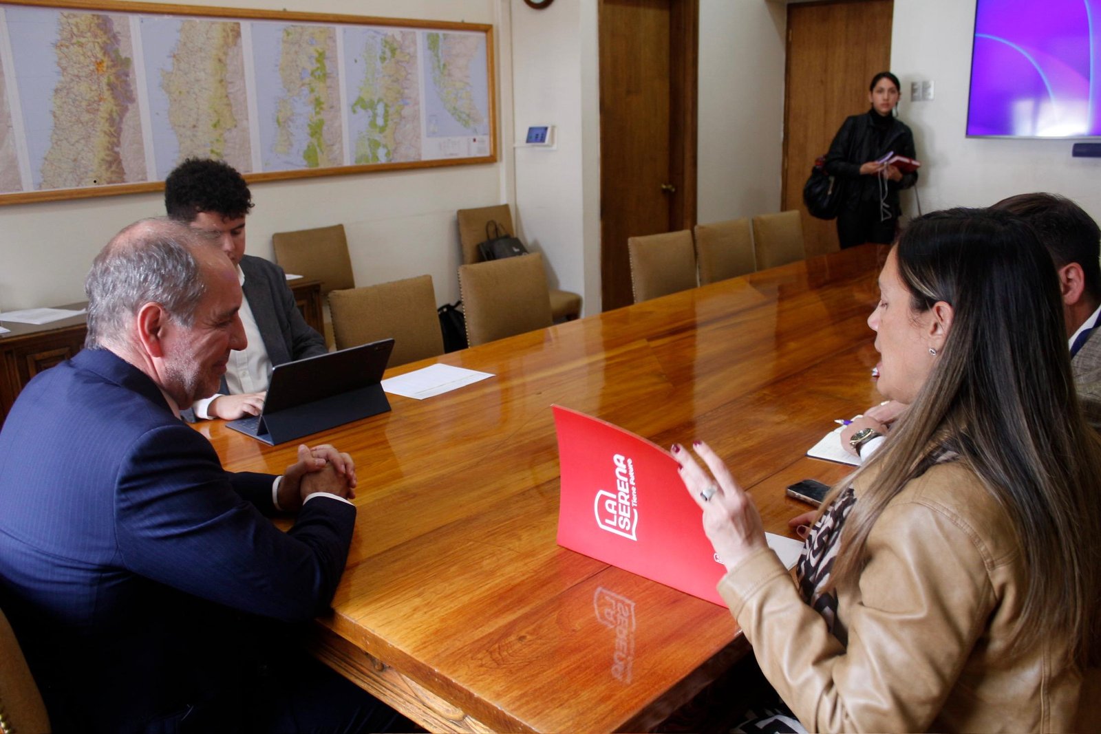 TRANVÍA VUELVE A LA AGENDA EN LA SERENA: BUSCAN REACTIVAR PROYECTO Y MEJORAR ACCESO AL NUEVO HOSPITAL