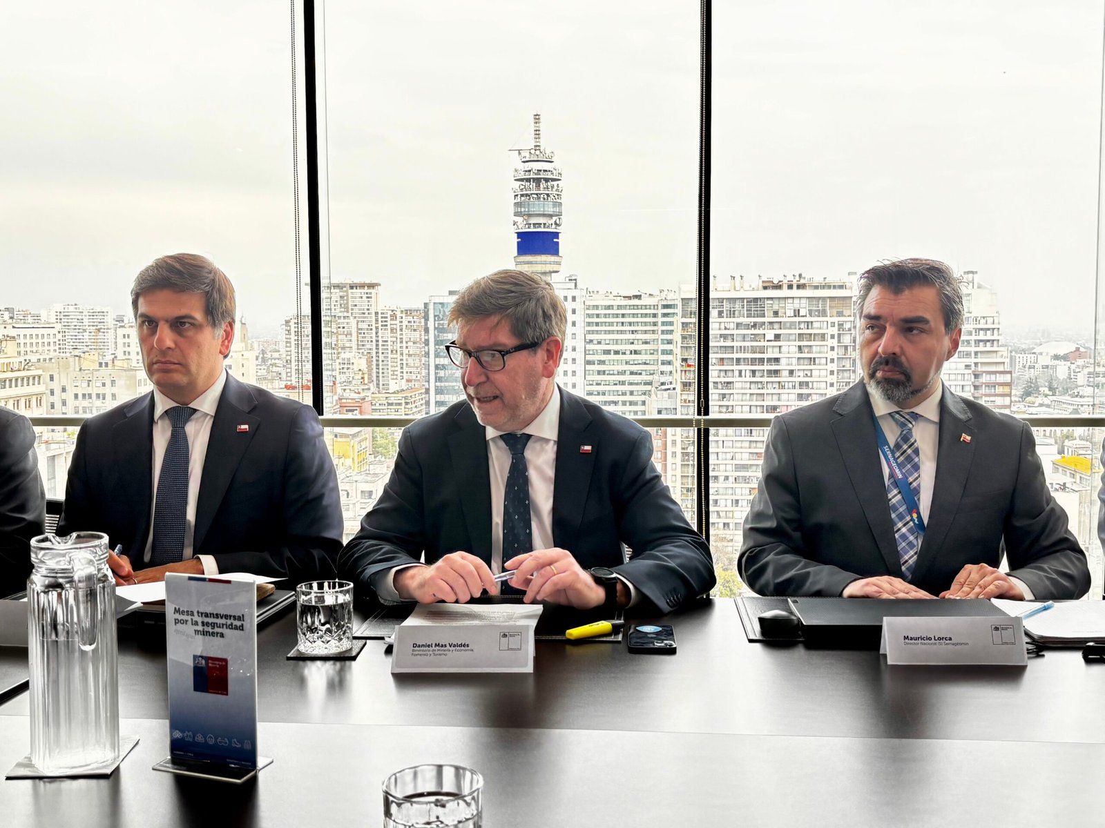 GOBIERNO ANUNCIA AUMENTO DE RECURSOS PARA SEGURIDAD MINERA: SERNAGEOMIN PROYECTA 13 MIL FISCALIZACIONES ANUALES EN 2027
