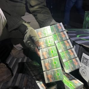 Golpe al contrabando: Intervención permite decomisar casi mil millones de pesos en cigarros
