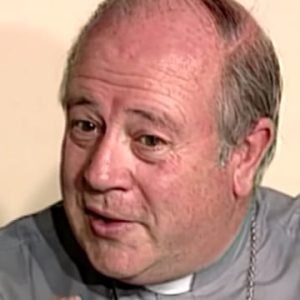 Fallo judicial reconoce abusos de Francisco Cox y apunta responsabilidades de la Iglesia